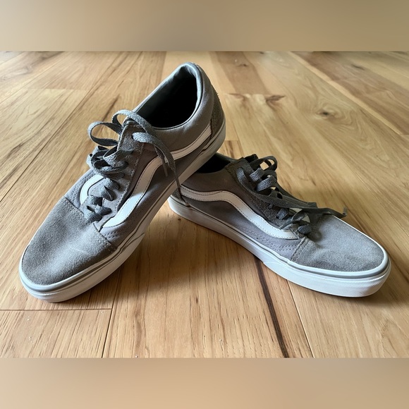 Vans Unisex Old Skool Suede/Canvas) Frost Gray/True White 8.5 Women/7 Men - Picture 1 of 6